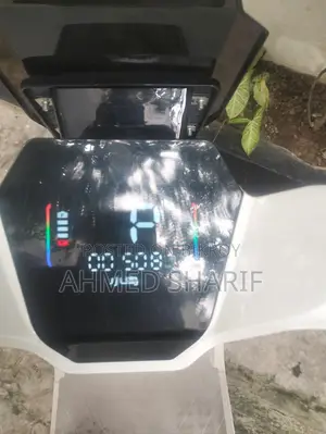 নতুন মোটরসাইকেল ২০২৫ সাদা