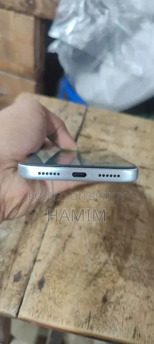 VMAX V17 Pro Max 128 GB Silver