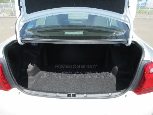 Toyota Axio 2021 White