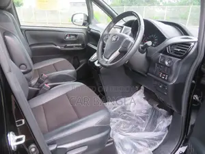Toyota Noah 2021 Black