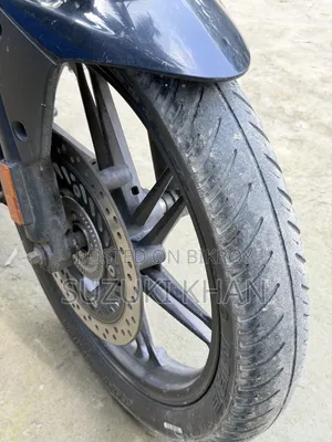 New Hero Xtreme 125R 2025 Black