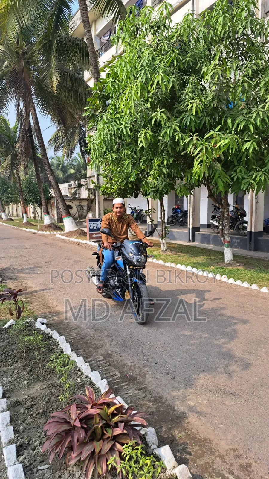 Bajaj Pulsar 150 2023 Blue