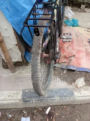 কম দামে বিক্রি হচ্ছে সাইকেল