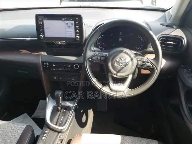 Toyota Yaris Cross 2022 Pearl