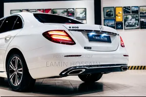 Mercedes-Benz E200 2016 Pearl