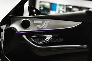 Mercedes-Benz E200 2016 Pearl