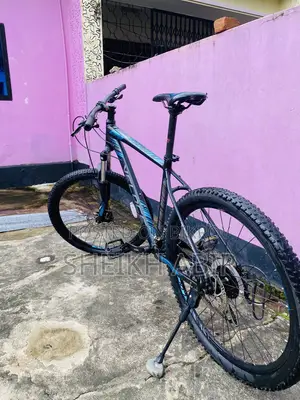 Veloce Outrage 603 (2022) Condition : Fresh