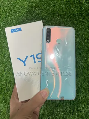 Vivo Y19 128 GB Silver