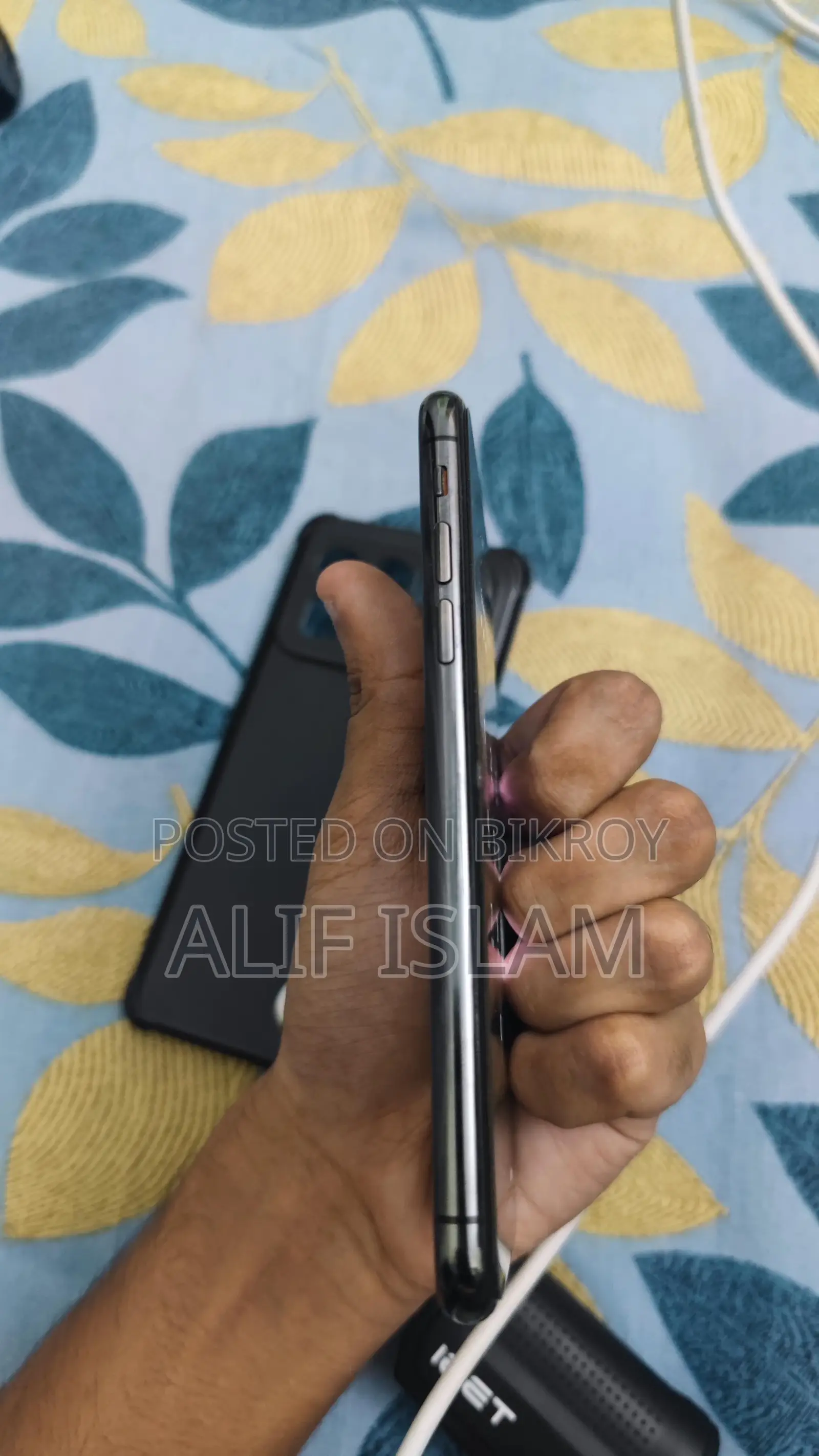 Apple iPhone X 64 GB Black
