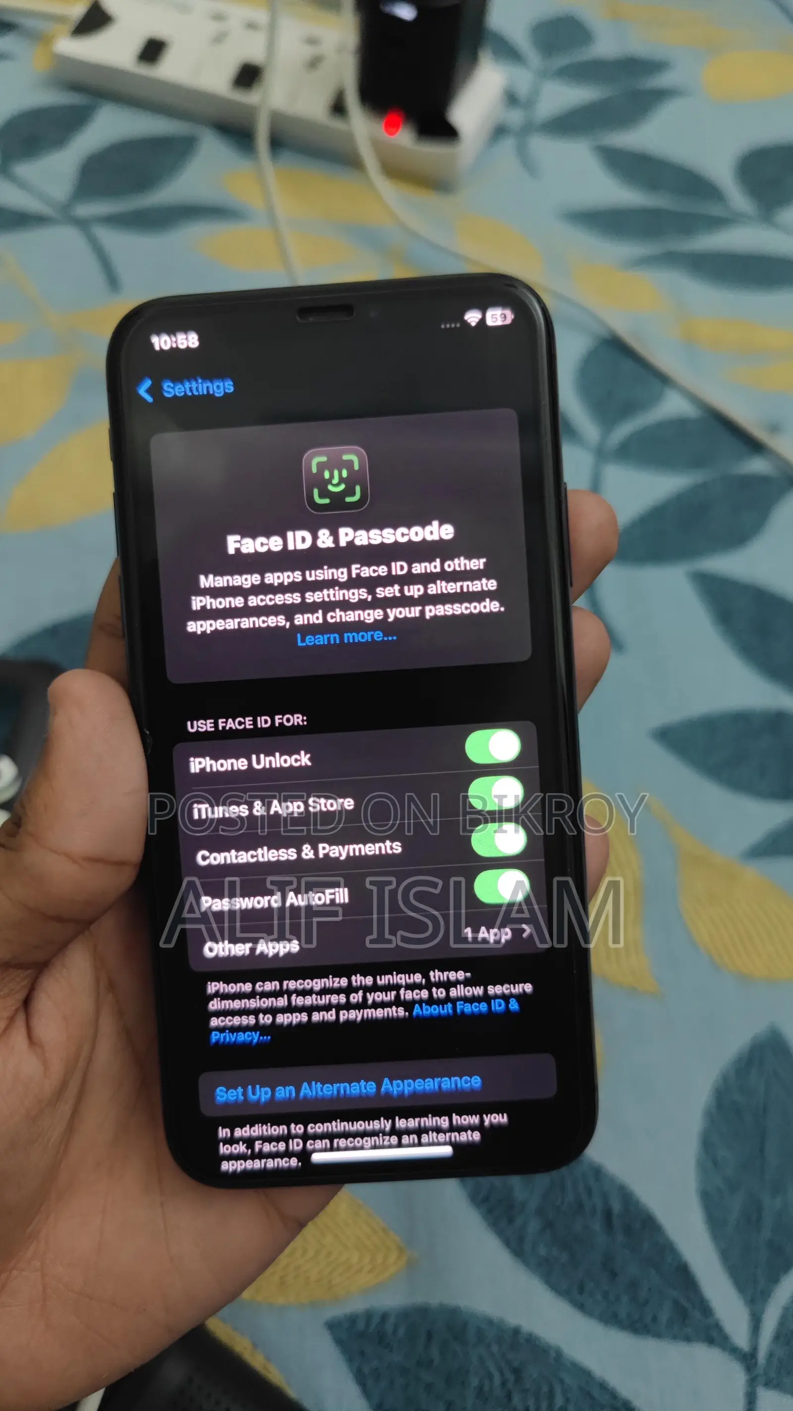 Apple iPhone X 64 GB Black