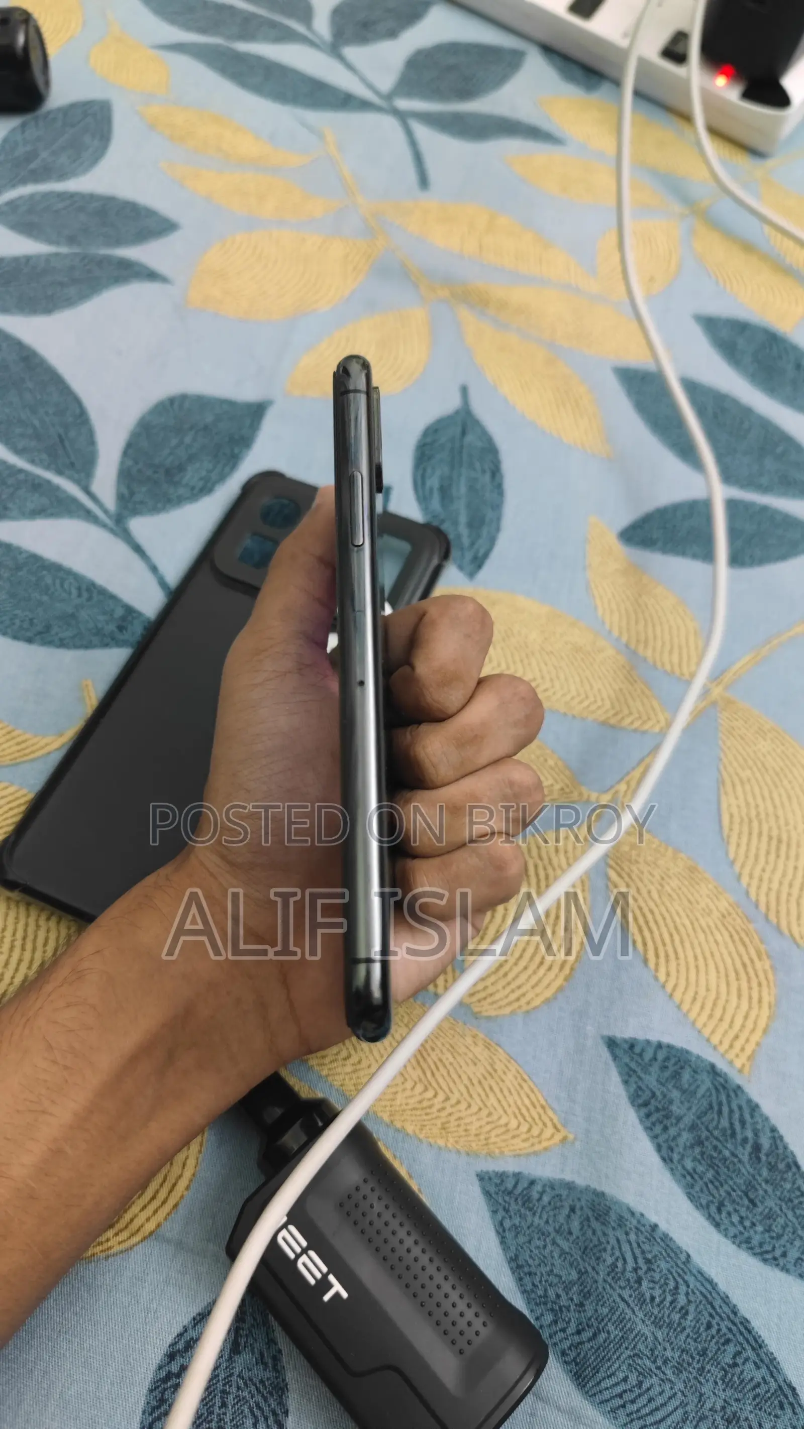 Apple iPhone X 64 GB Black