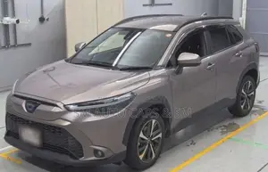 Toyota Corolla Cross 2022 Brown