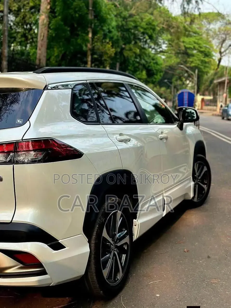 Toyota Corolla Cross 1.8 Hybrid FWD 2021 White