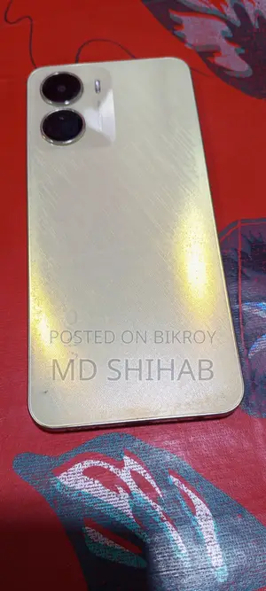 Vivo Y16 64 GB Gold
