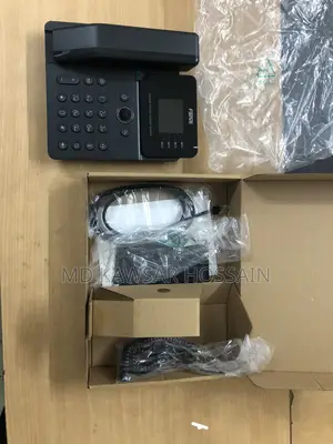 নতুন মোবাইল ফোন কালো