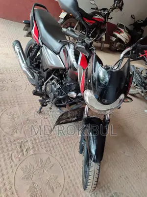 Bajaj Discover 125 2020 Black