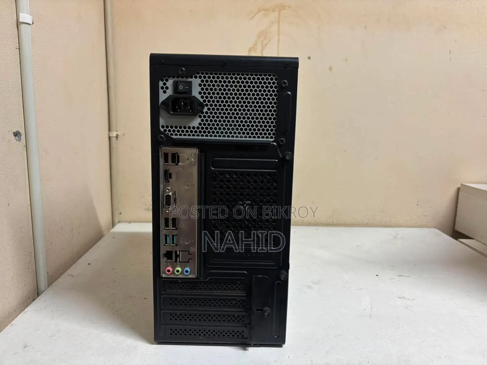 Desktop Computer 4GB Intel Core i5 HDD+SSD 500GB