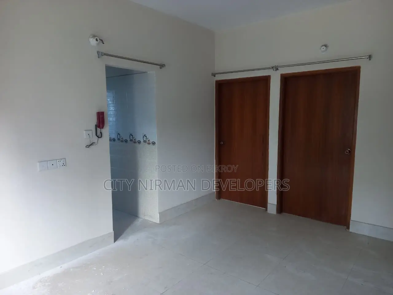Furnished 2bdrm Block of Flats in Mohammadpur, Bosila for Sale