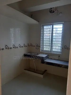 Furnished 2bdrm Block of Flats in Mohammadpur, Bosila for Sale