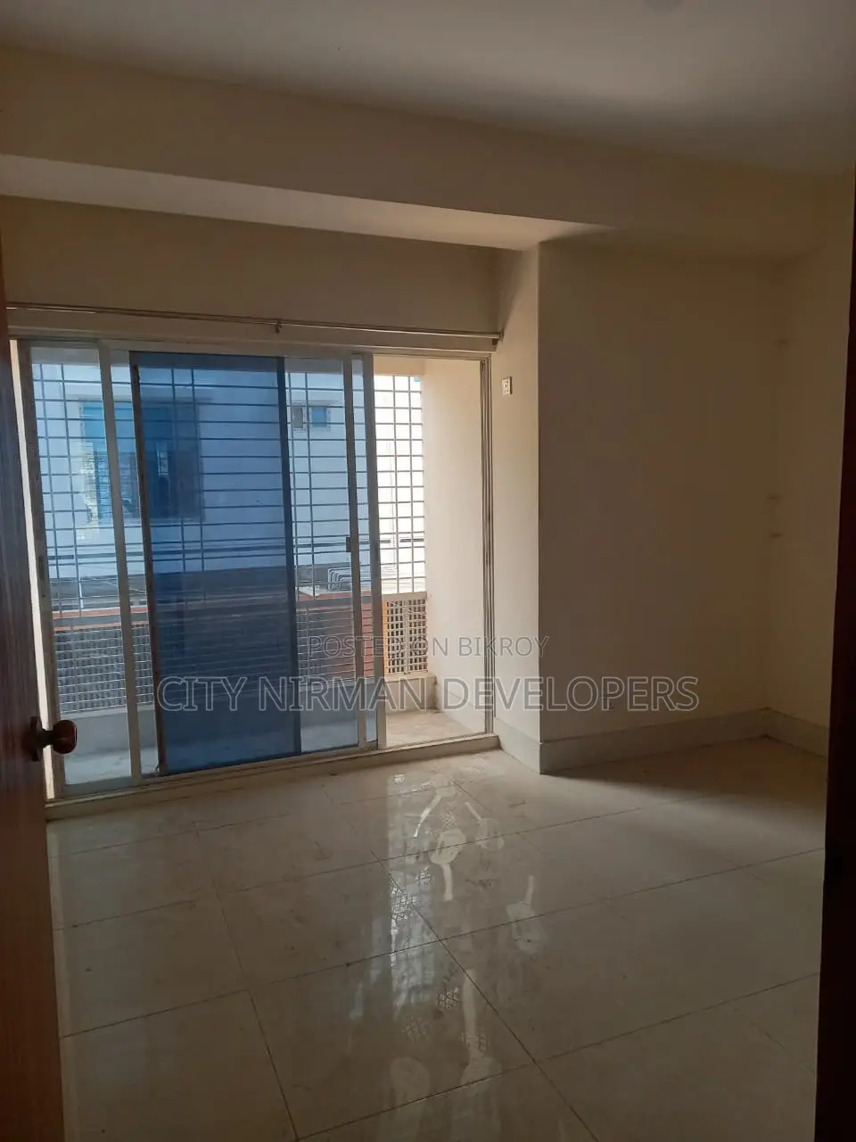 Furnished 2bdrm Block of Flats in Mohammadpur, Bosila for Sale