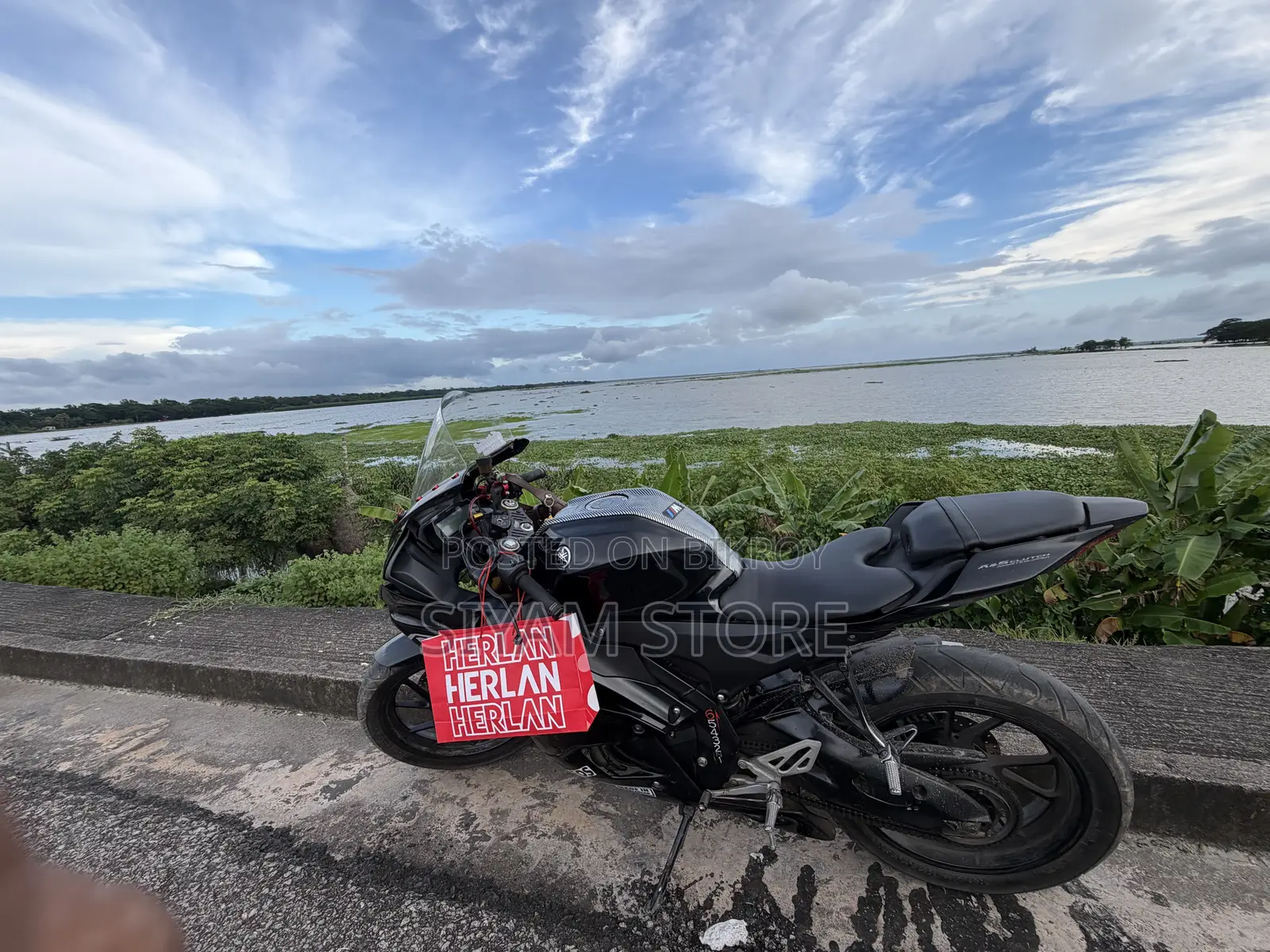 Yamaha R15M 2023 Black
