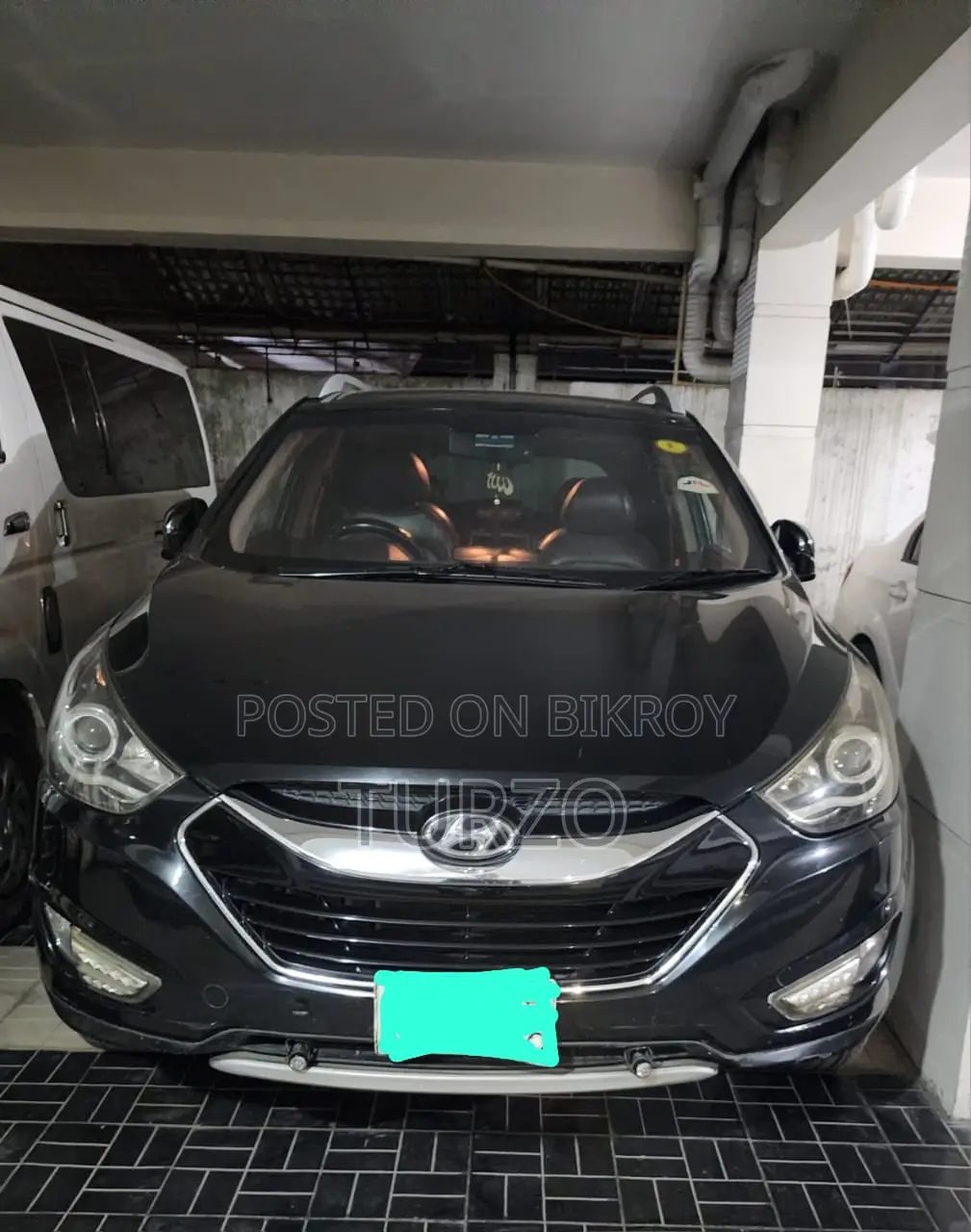 Hyundai Tucson 2011 Black