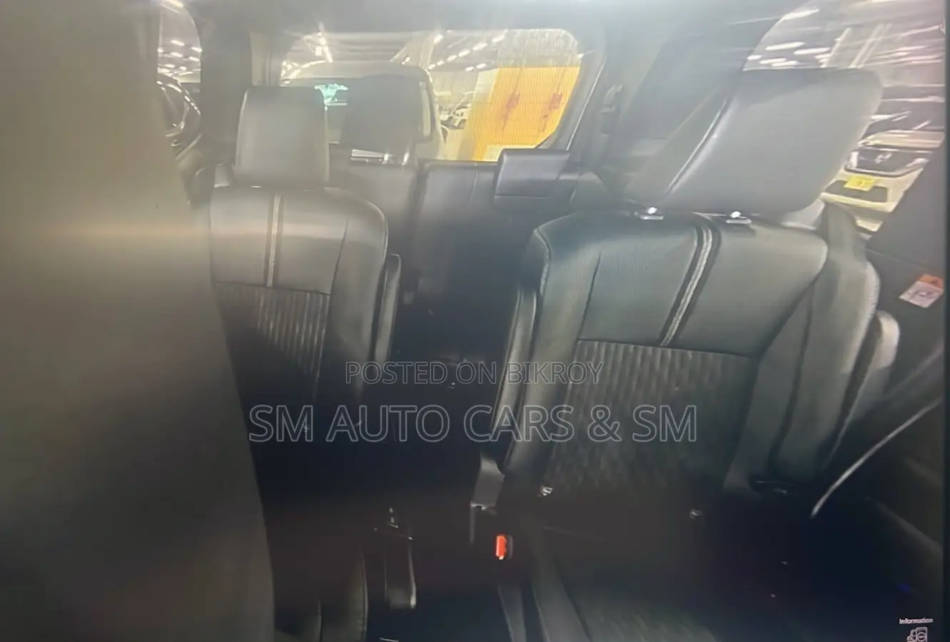 Toyota Noah 2022 Pearl