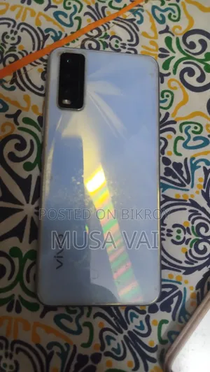 Vivo Y20 64 GB Silver