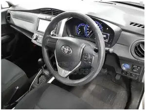 Toyota Corolla Fielder 2020 Silver
