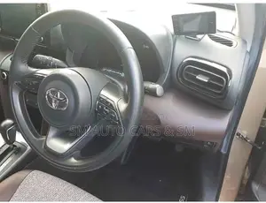 Toyota Yaris Cross 2021 Beige