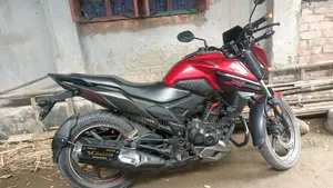 New Honda X-Blade 160 2025 Red