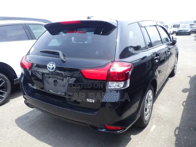 Toyota Corolla Fielder 2021 Black