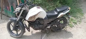 Yamaha FZ 2016 White