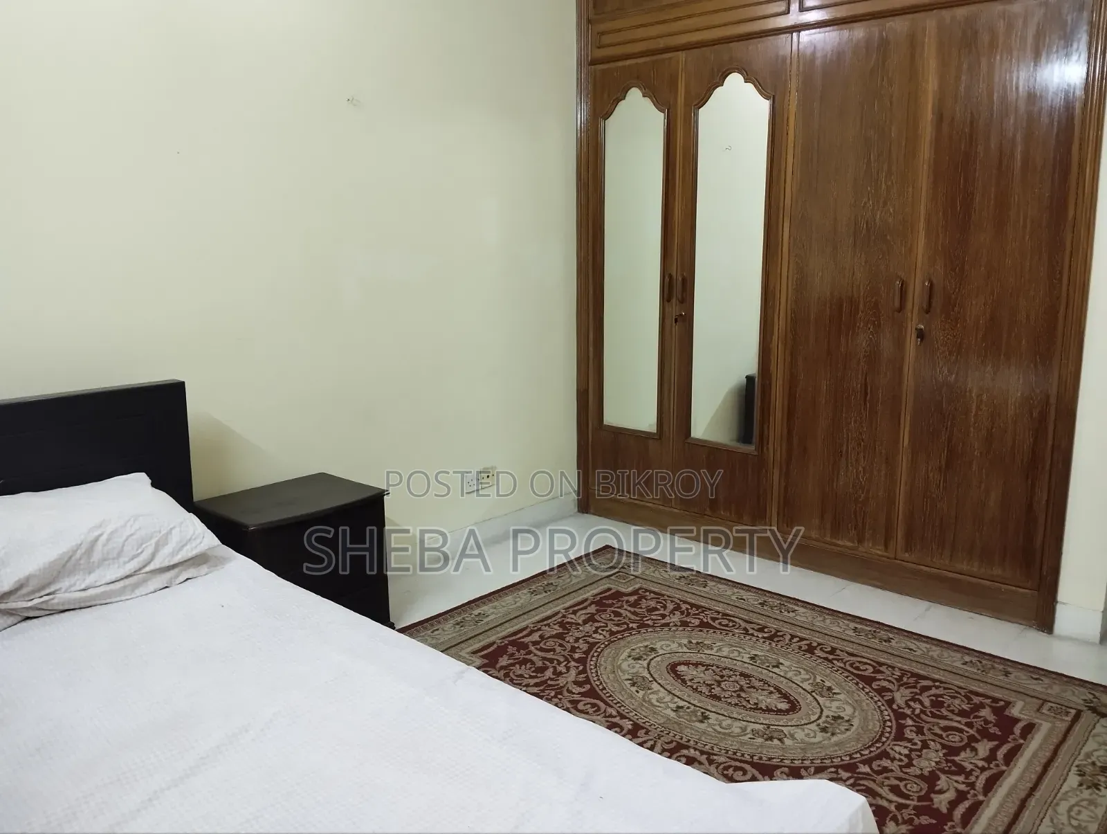 Furnished 4bdrm Apartment in Rangs, Banani for rent