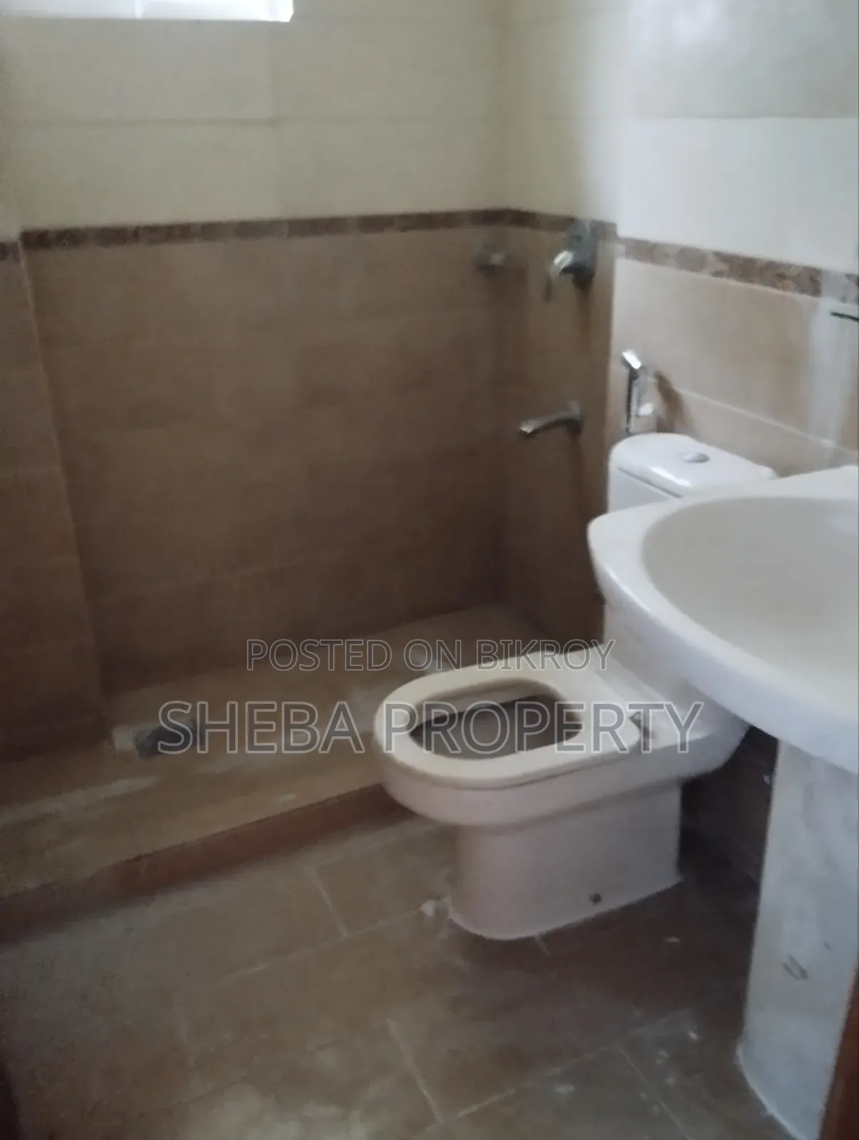Furnished 4bdrm Apartment in Rangs, Banani for rent