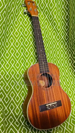 Ukulele 26 Inchi 2 Mash Use
