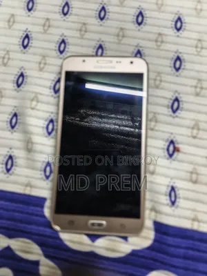 Samsung Galaxy J7 16 GB Gold