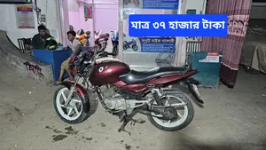 Bajaj Pulsar 150 2011 Red