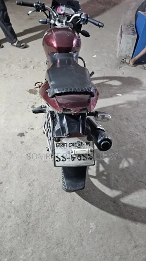 Bajaj Pulsar 150 2011 Red