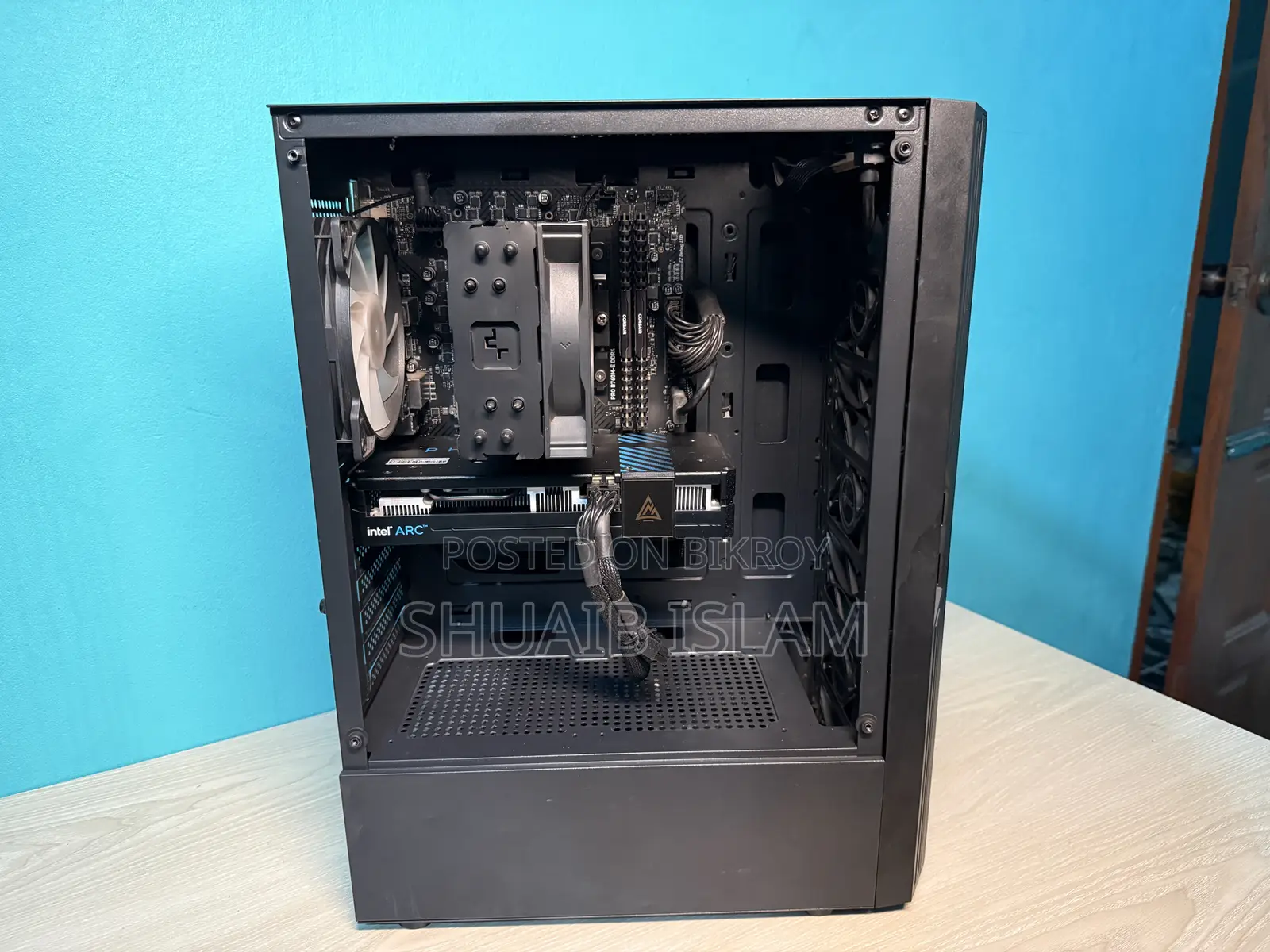 Desktop Computer MSI model 16GB Intel Core i5 SSD 512GB