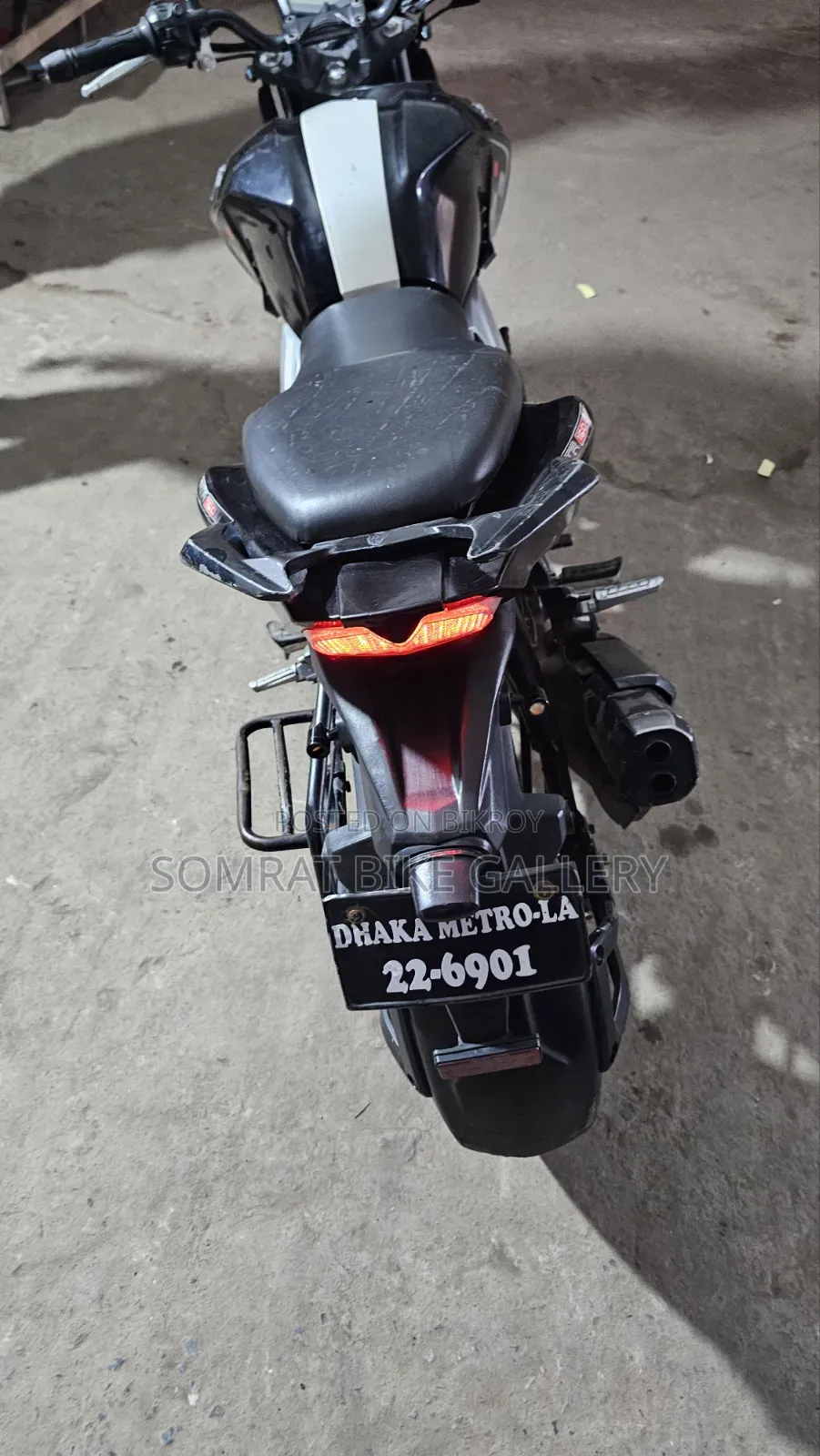 TVS Apache RTR 160 4V 2020 Black