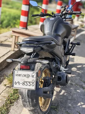 Yamaha FZS V4 2025 Black