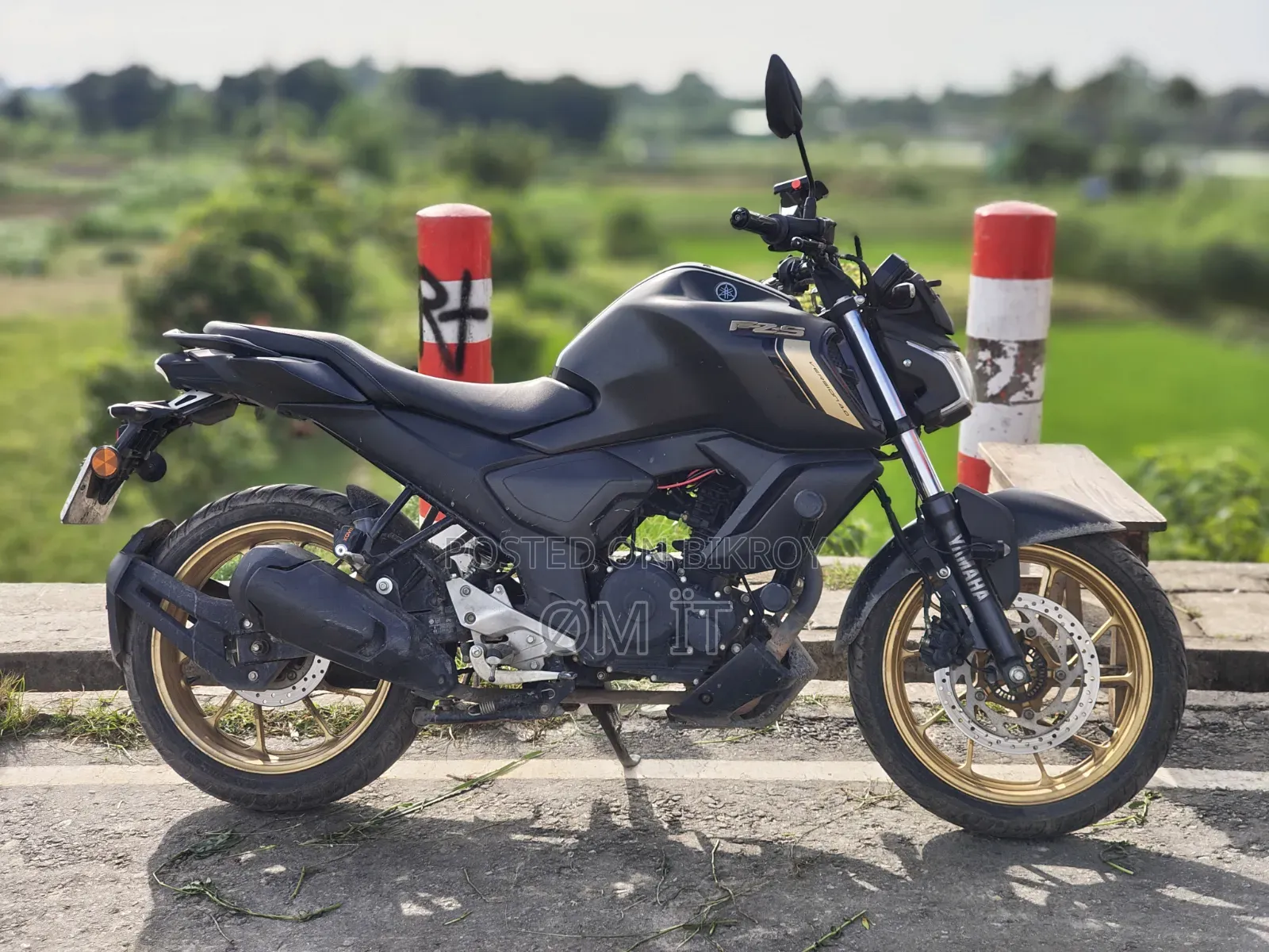 Yamaha FZS V4 2025 Black