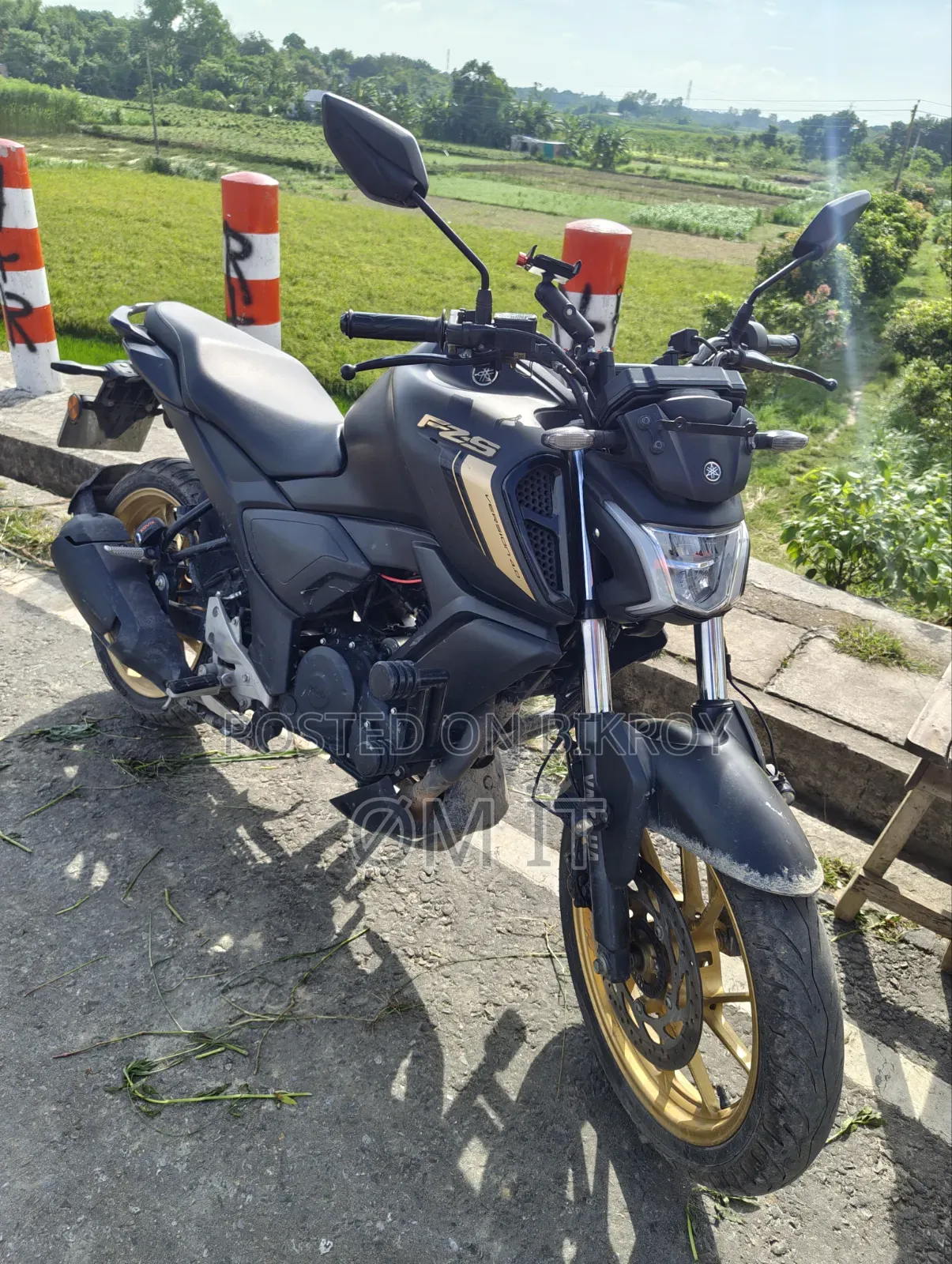 Yamaha FZS V4 2025 Black