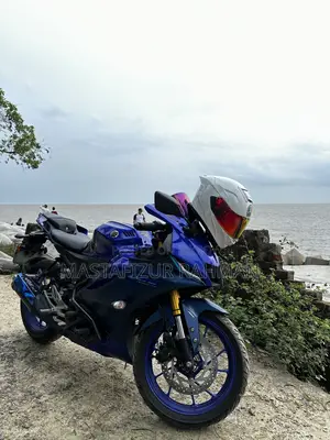 New Yamaha 2022 Blue
