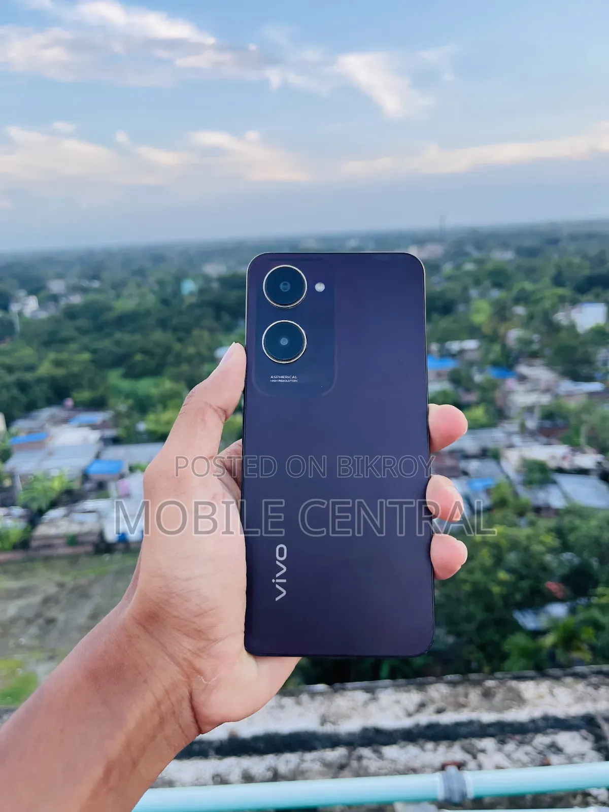 Vivo Y18 128 GB Red