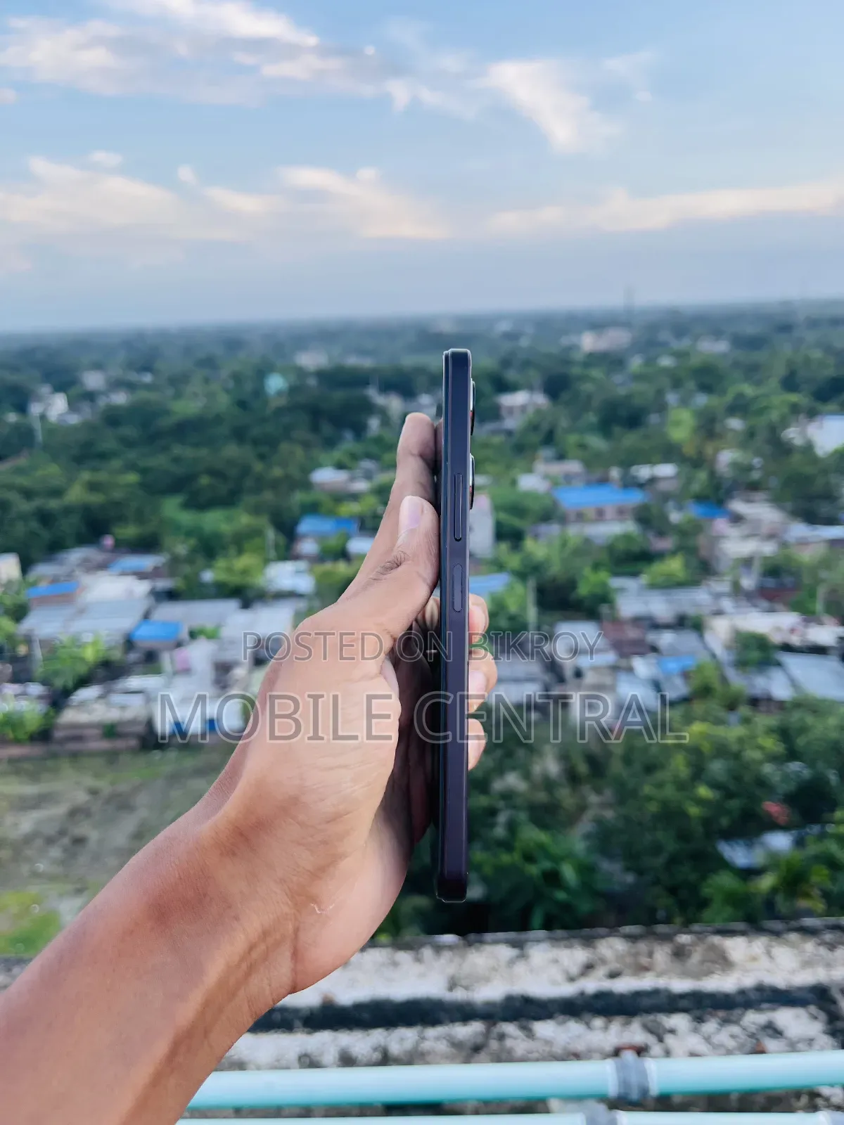 Vivo Y18 128 GB Red