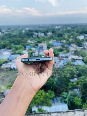Vivo Y22s 128 GB Black