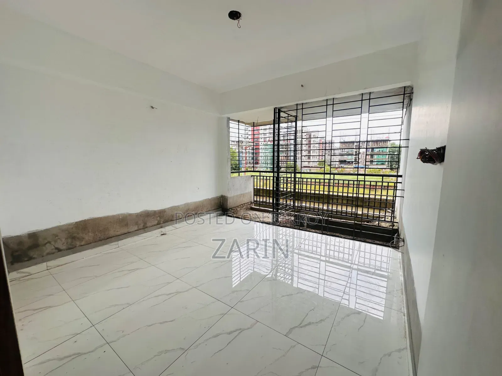 5bdrm Apartment in Bashundhara City for sale