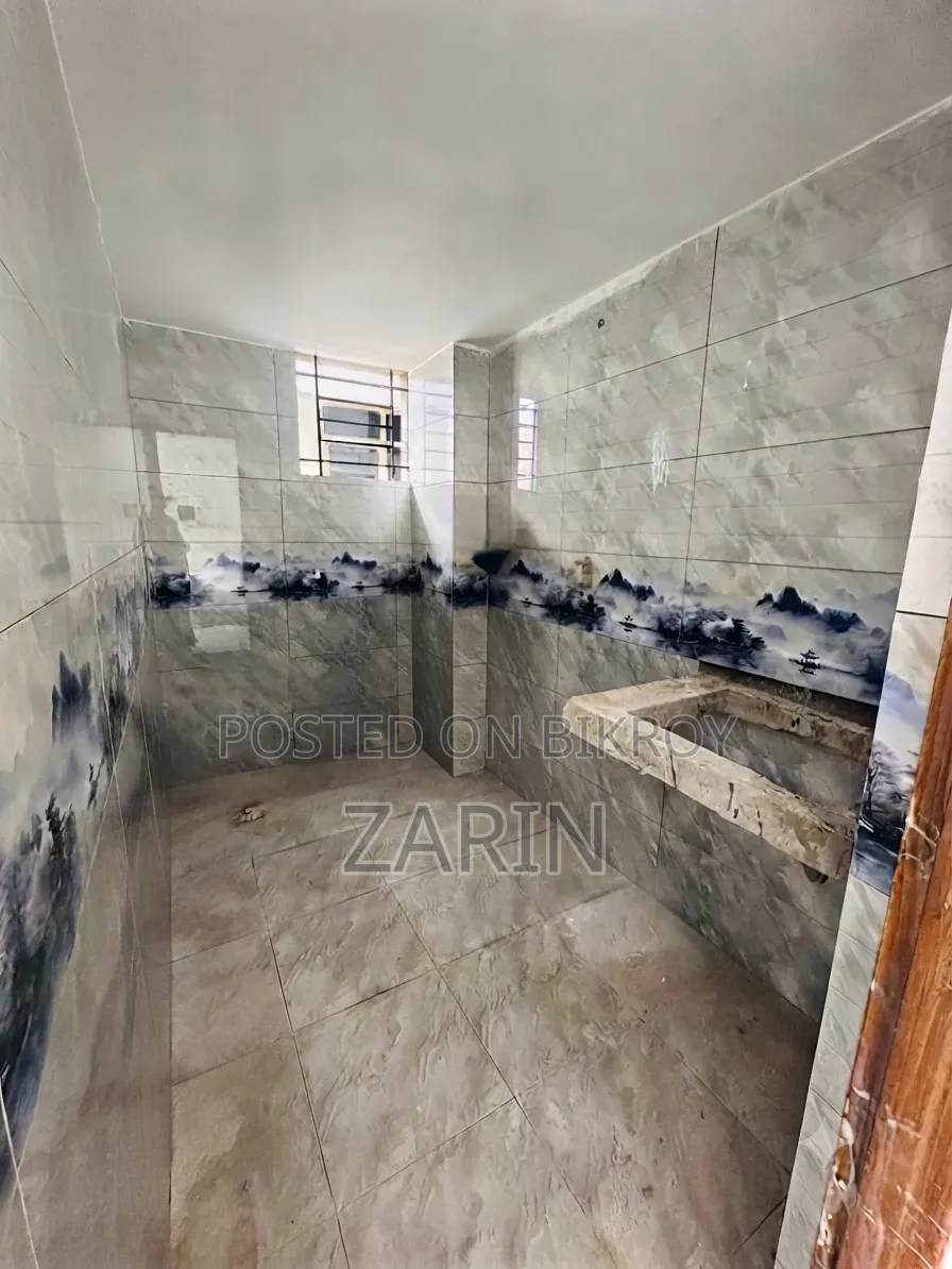 5bdrm Apartment in Bashundhara City for sale